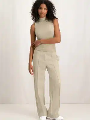 jersey wide leg trousers with elastic waist and seam details white pepper beige 341a7156 922c 4769 baca 84a07796e30f 2160x